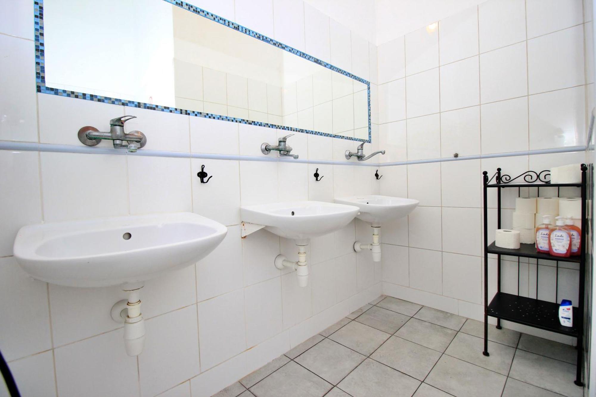 Hostel Cinnamon Krakau Buitenkant foto