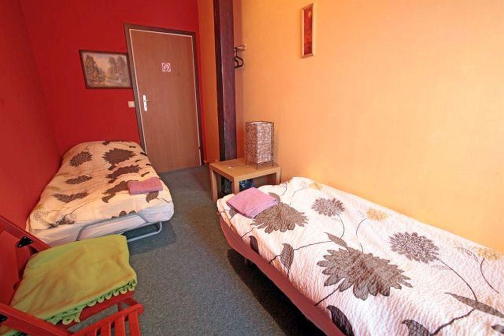 Hostel Cinnamon Krakau Buitenkant foto