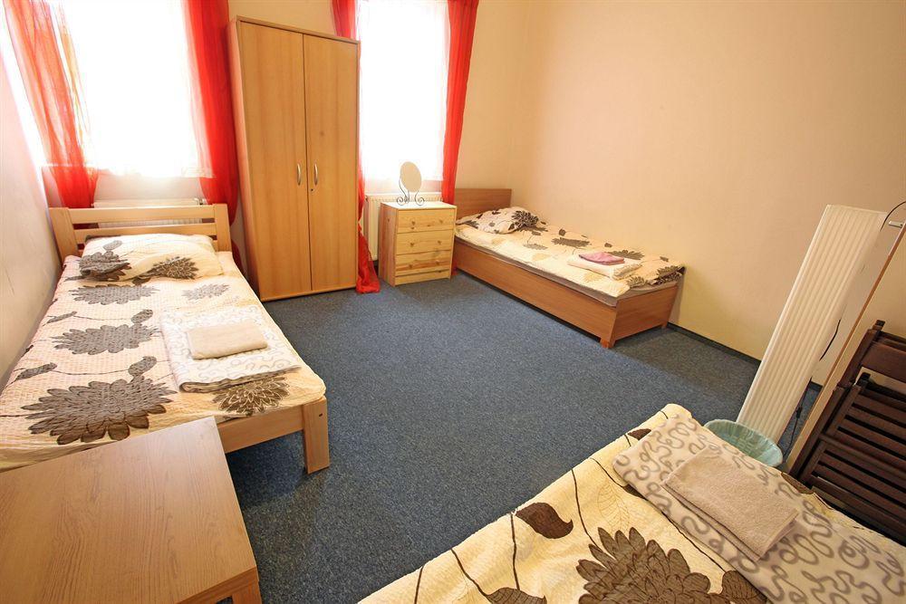 Hostel Cinnamon Krakau Buitenkant foto
